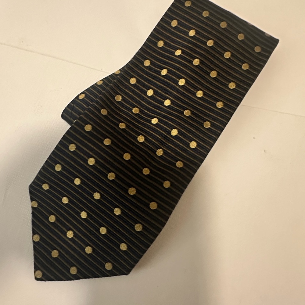 Ties $5
Or buy 4 for 15 and free shipping